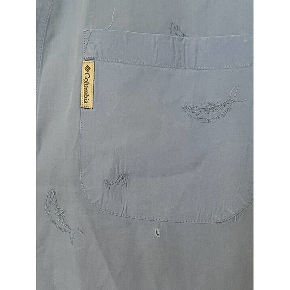 Columbia Men's XL Light Blue Shirt Button Up Fish & Martinis - Picture 2 of 9